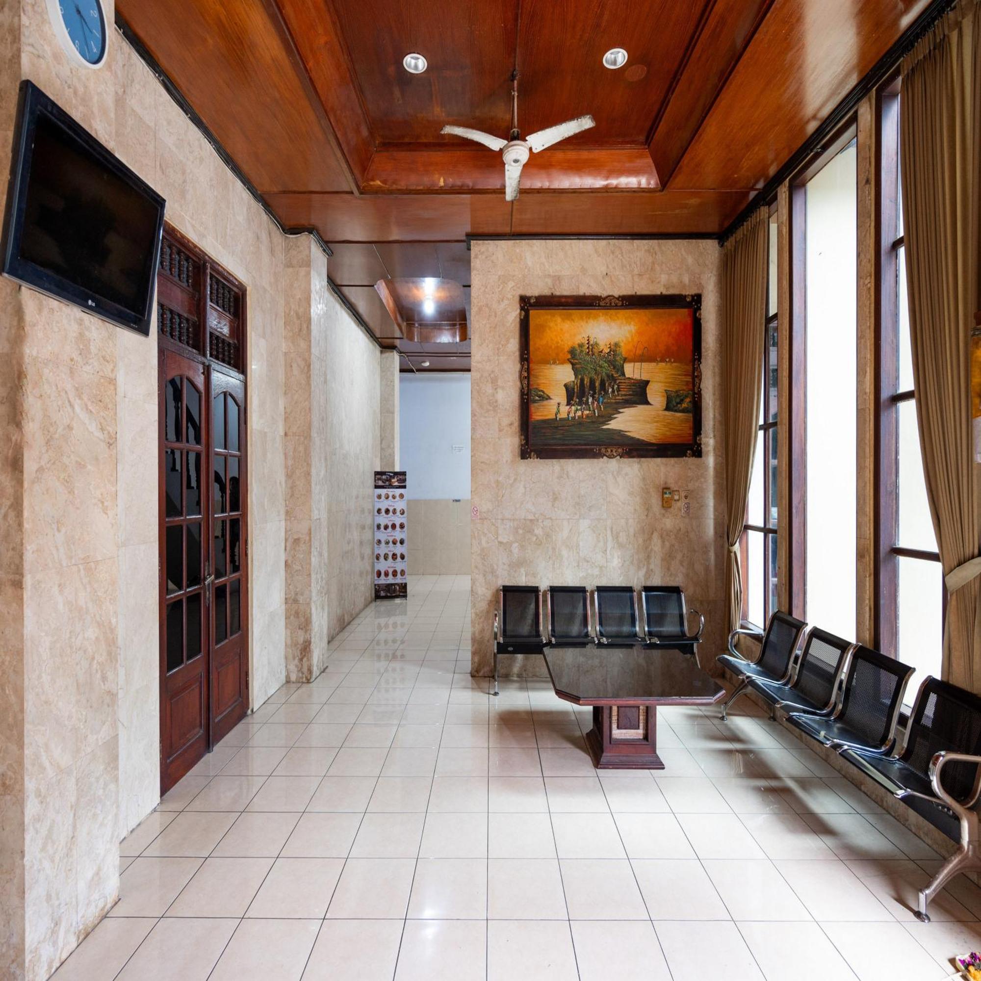 Hotel Dewata Indah Denpasar Mitra Reddoorz Екстер'єр фото