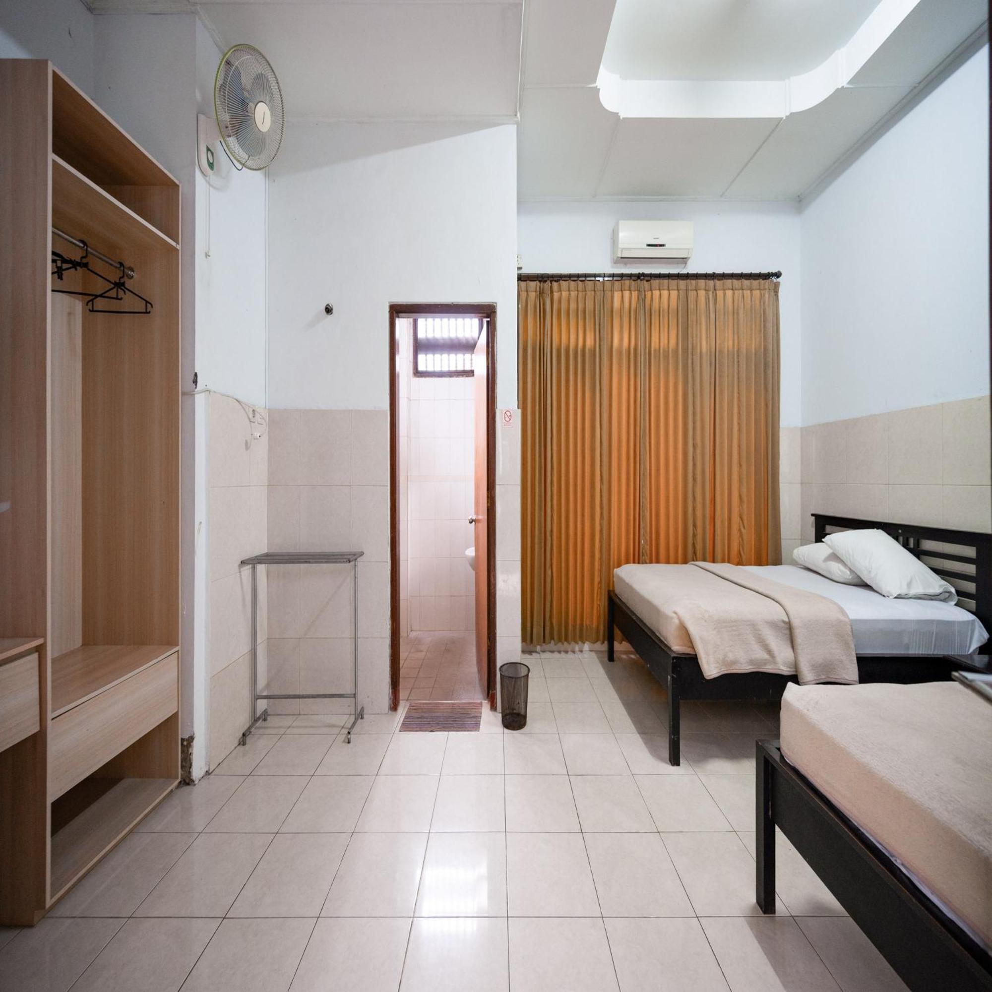 Hotel Dewata Indah Denpasar Mitra Reddoorz Екстер'єр фото