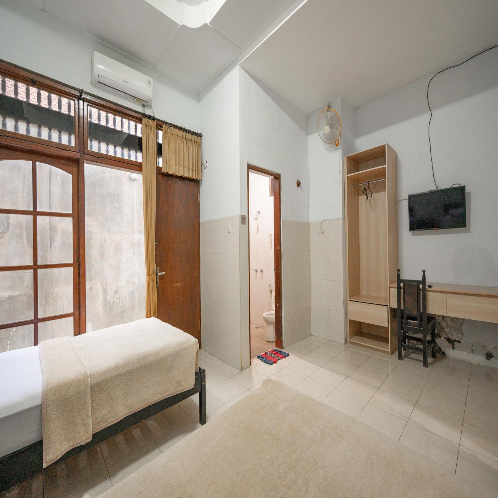 Hotel Dewata Indah Denpasar Mitra Reddoorz Екстер'єр фото